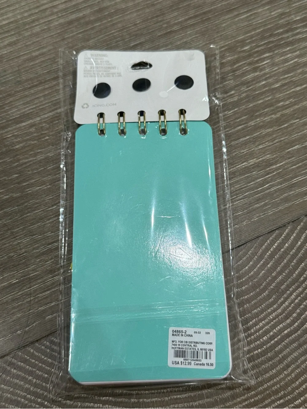 NWT Icing Mint & Teal Heart Accent Spiral Notebook with Fun removable Charms